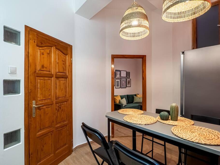 Mexicopo Apartment With Garage Budapest Exterior photo