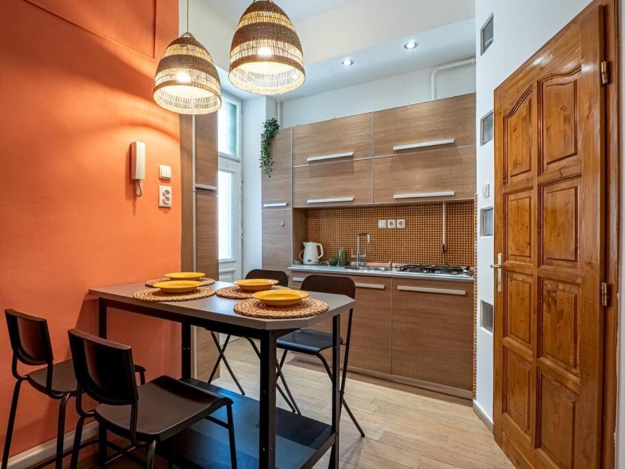 Mexicopo Apartment With Garage Budapest Exterior photo